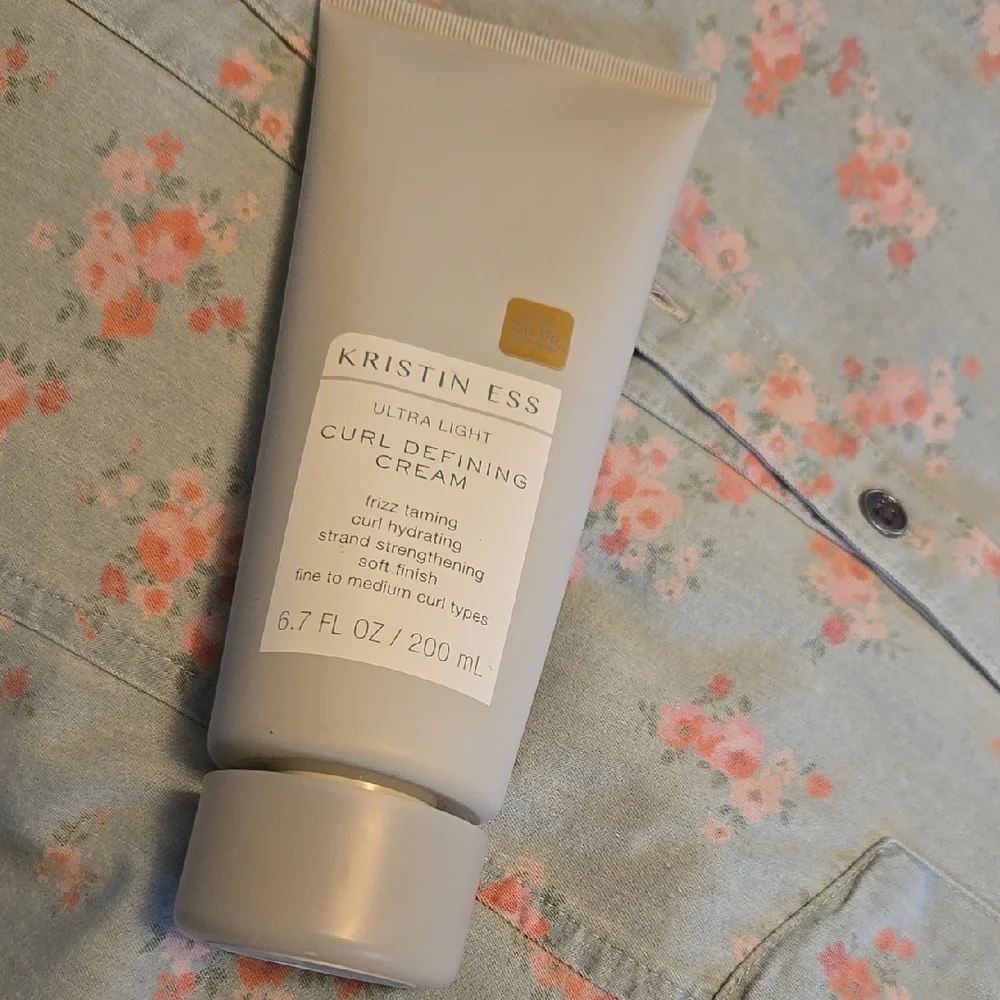 Kristin Ess Curl Defining Cream - Picture 1 of 1